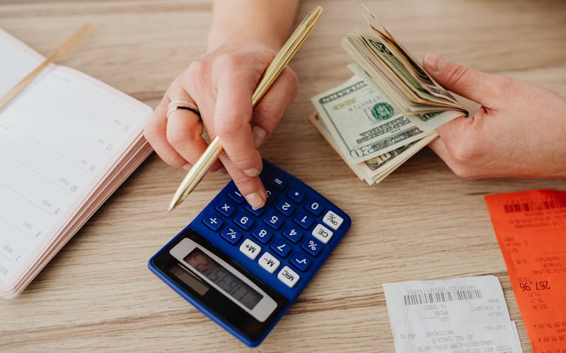 Butce yonetimi ve kisisel finans gorseli